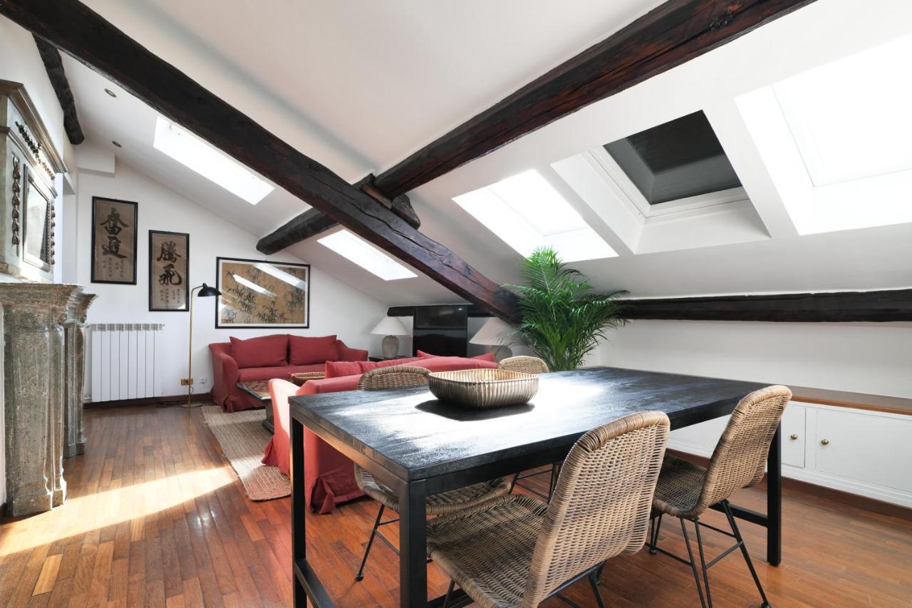 밀라노 Elegant P.Venezia Attic 아파트 외부 사진
